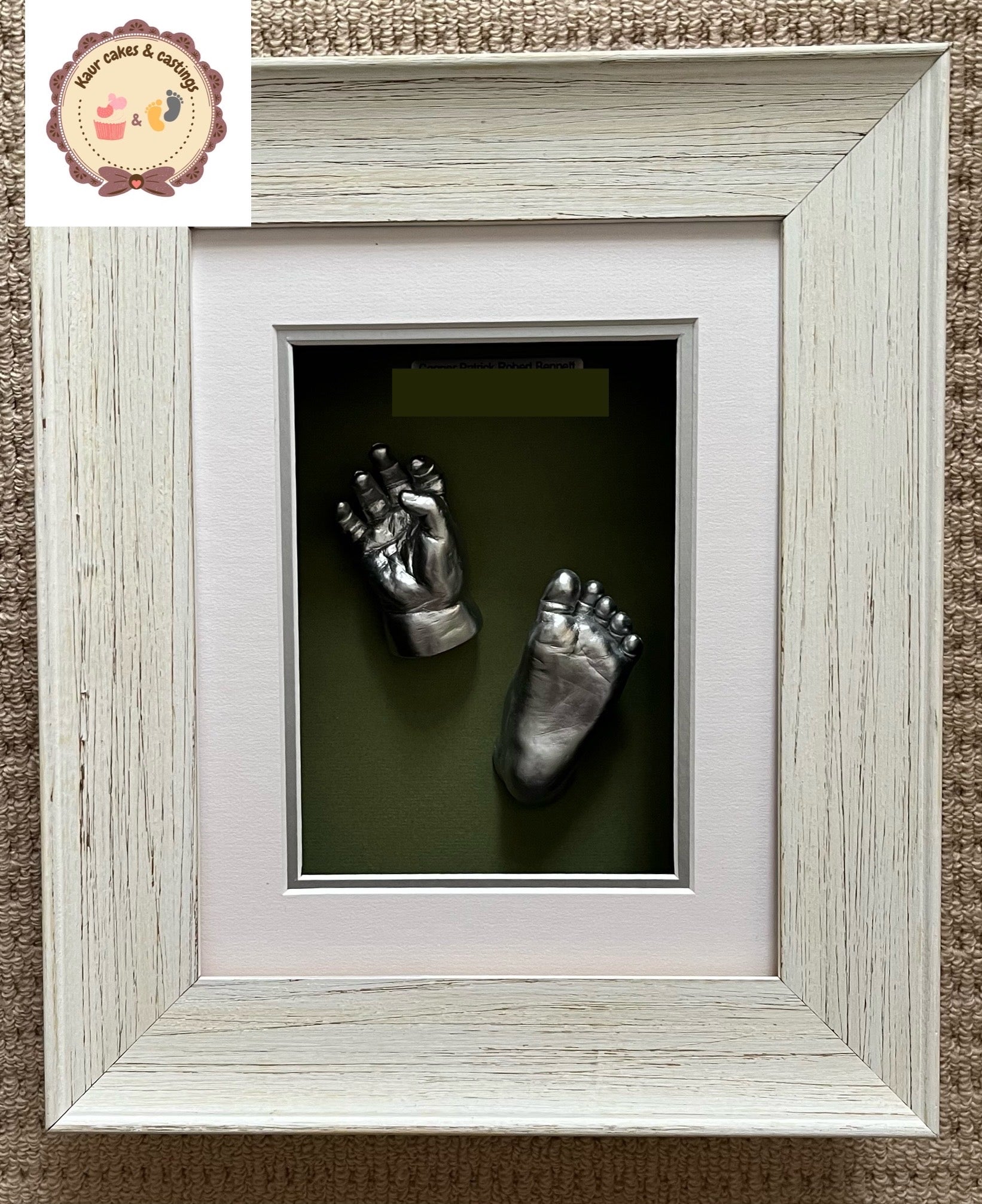 Baby Castings, Paw Castings, Belly Casting, Hand and feet castings, Bereavement Castings, Family Casting, Group Casting, Wedding castings, Cakes, cupcakes
